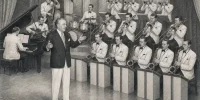 Ted Heath dirigeant son big band britannique dans les années 1950
